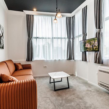White Unique Apart Никшич Экстерьер фото