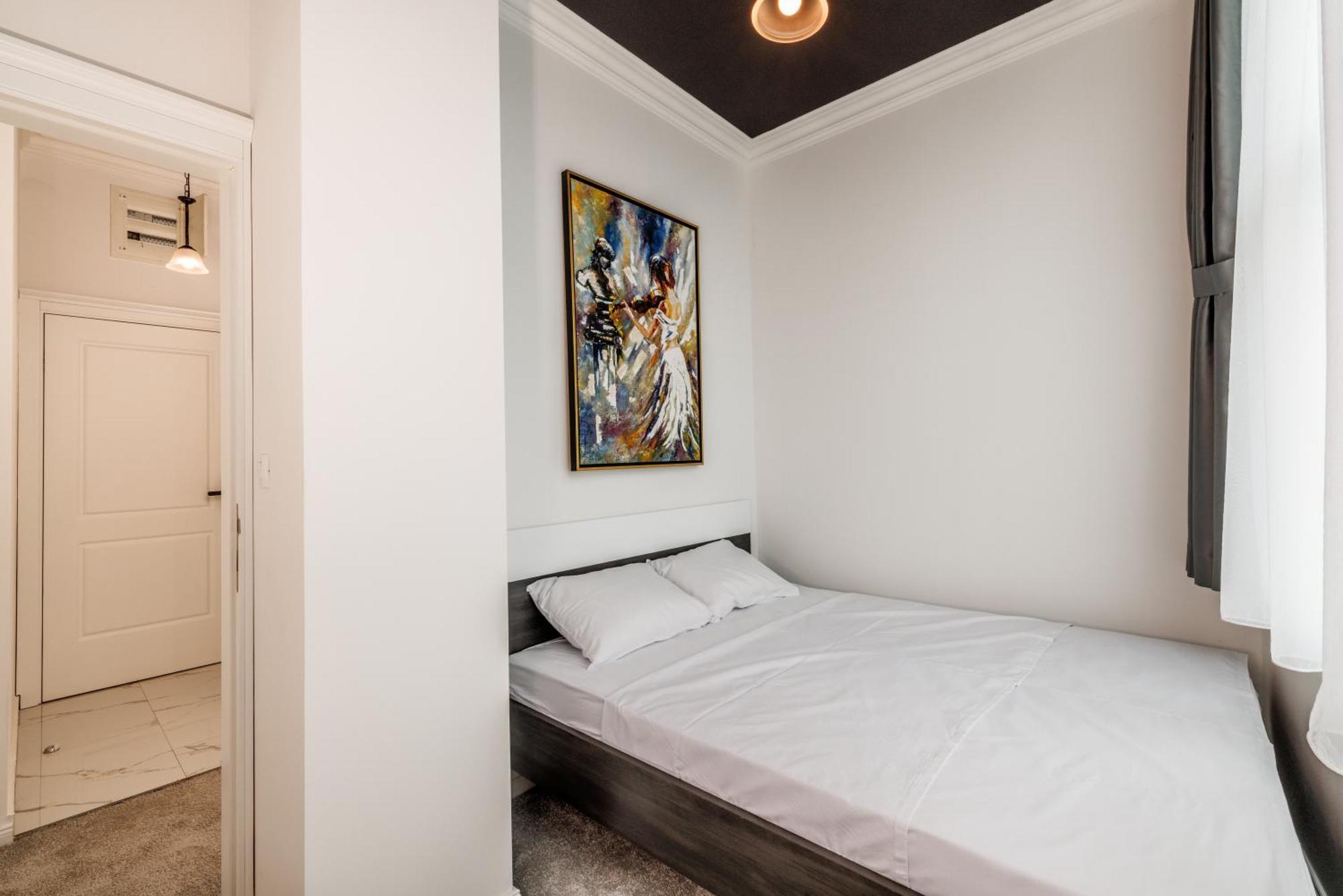 White Unique Apart Никшич Экстерьер фото